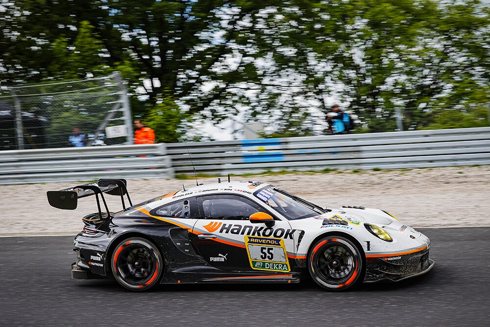 strong_hankook_presence_at_the_adac_24h_qualifiers_at_the_nürburgring_1