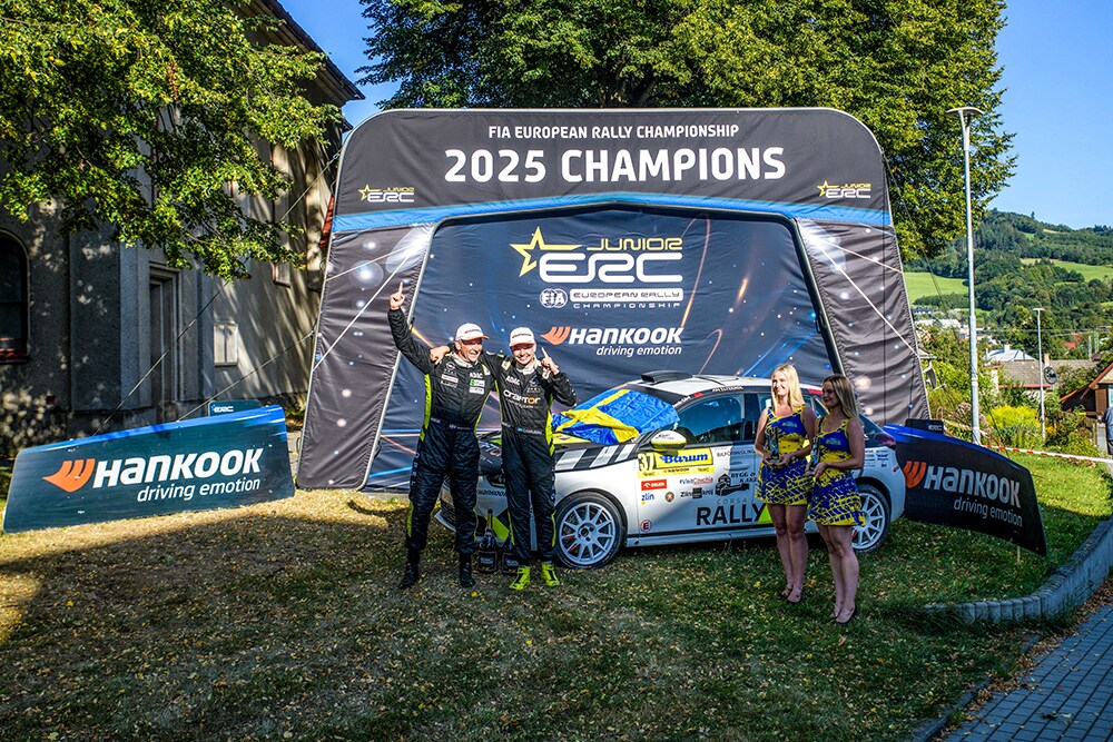 calle_carlberg_crowned_fia_junior_erc_champion_with_races_to_come_at_the_rally_zlín