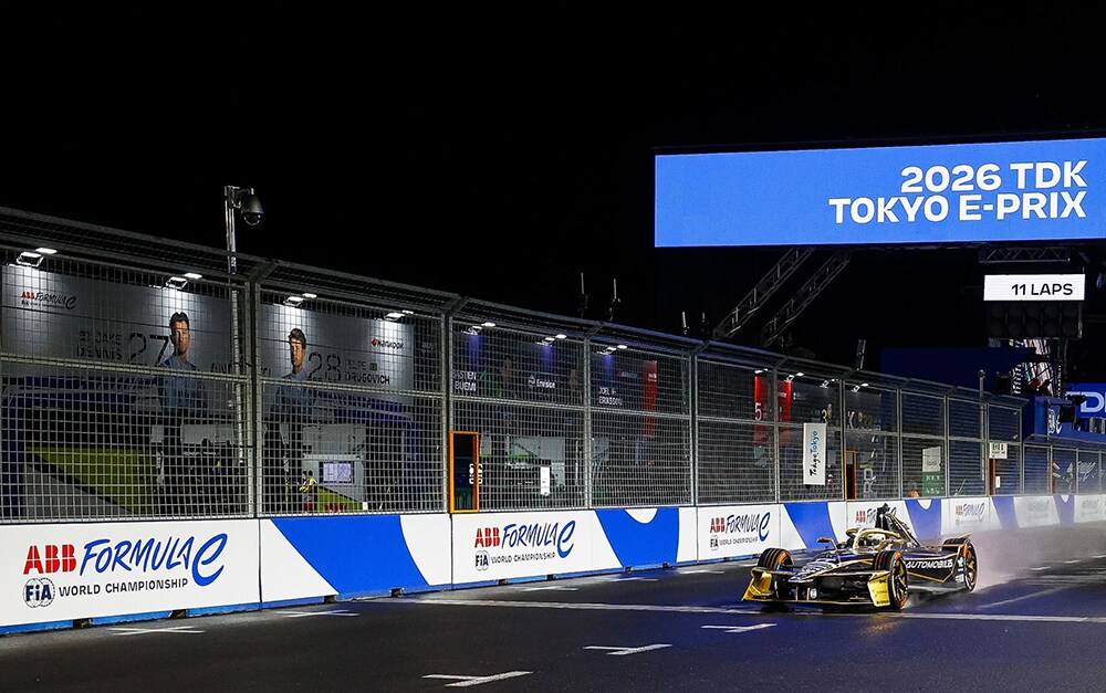 formula_e_s12_round_14-15_tokyo_e-prix_race_photo_4